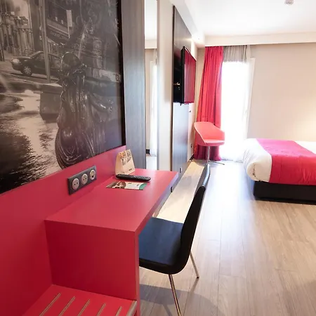 Hôtel Le Kennedy, Clermont-Ferrand, The Originals Relais-3