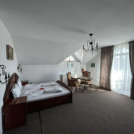 Pension La Noblesse-3