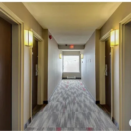 Spark By Hilton Oshawa-2