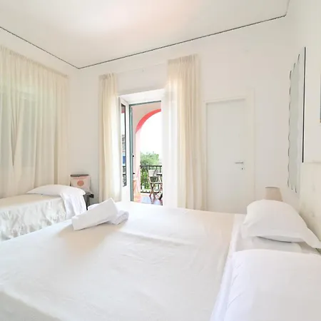 Charme Hotel La Villa Tina-2