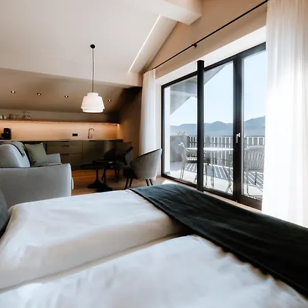 Stricker Aparthotel-2