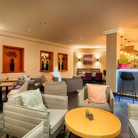 Leonardo Hotel Heidelberg-3