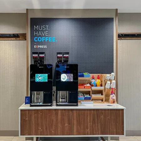 Holiday Inn Express Boston - Saugus By Ihg-2