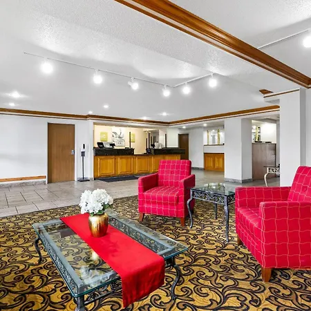 Quality Inn Near Monument Health Rapid City Hospital-2