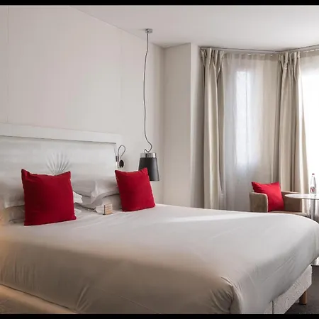 Hotel Renoir-3