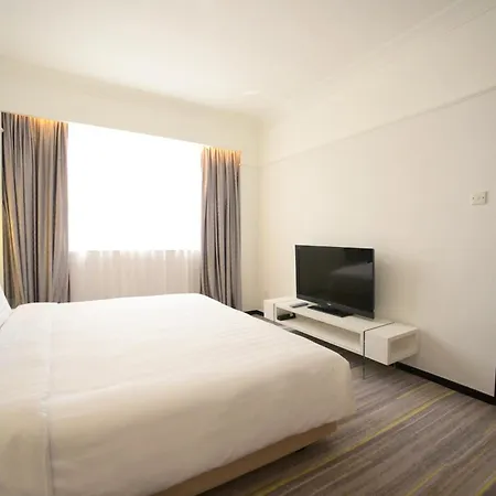 Panda Hotel-2