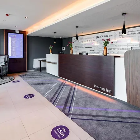 Premier Inn München Airport Süd-3