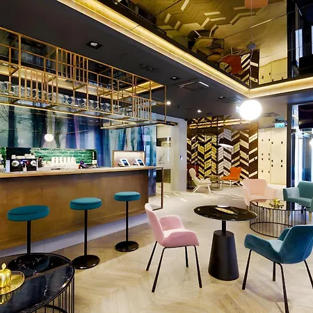Kvi Hotel Budapest - The Smart Hotel-3