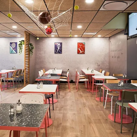 ibis budget Saint-Maurice-3