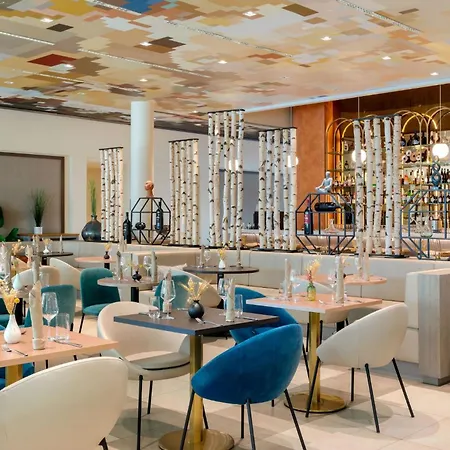Ac Hotel By Marriott Wuerzburg-3