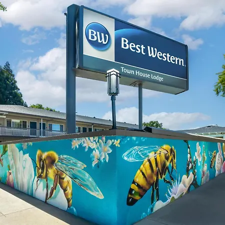 Best Western Town House Lodge-2