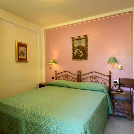 Campiglione Hotel-3
