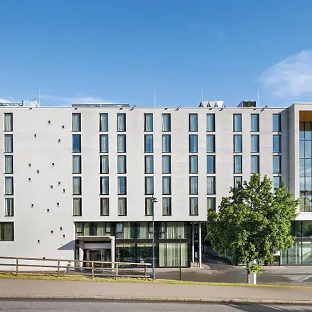 Hey Lou Hotel Friedrichshafen-3