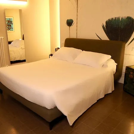 Ginevra Boutique Rooms - Palazzo Leosini - Residenze D'Epoca-3