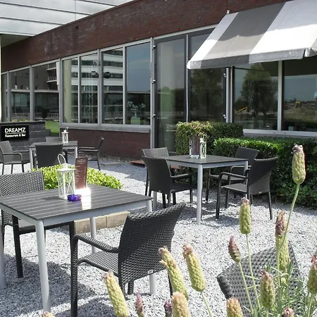 Select Hotel Maastricht-3