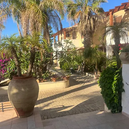 Residence Casa Del Mar Sicilia-2