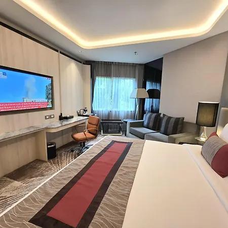 Graceland Bangkok By Grace Hotel-2