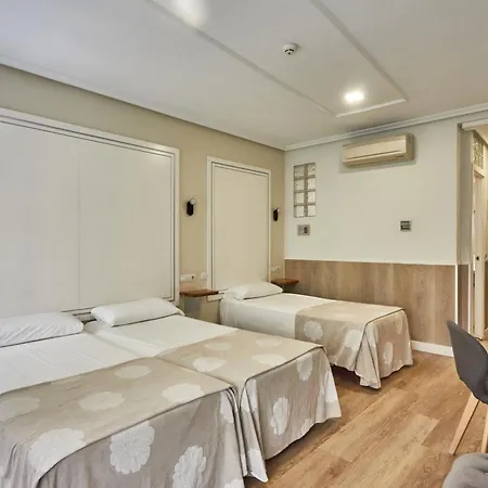 Hostal Madrid-2