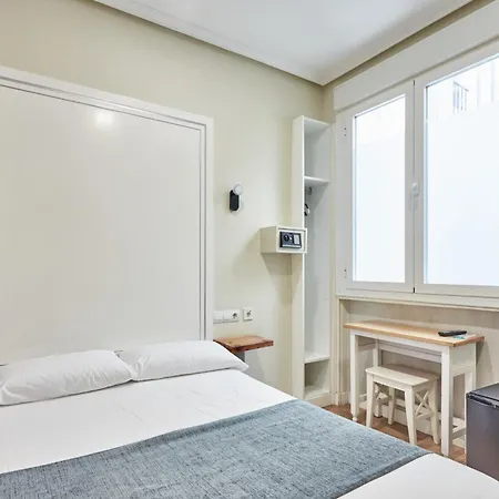 Hostal Madrid-3