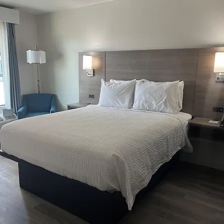 Baymont By Wyndham Sumter Northwest-3
