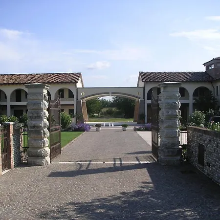 Agriturismo Due Torri-3