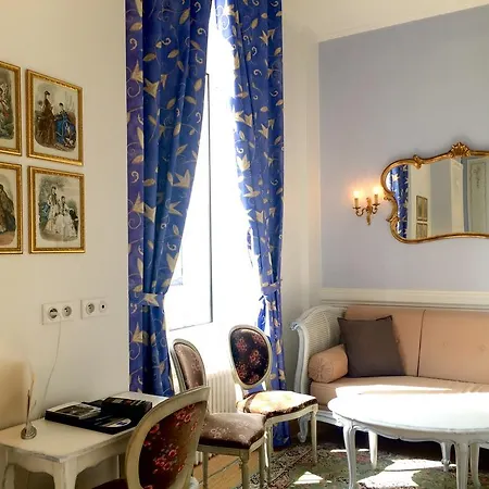 Hotel Domaine Du Breuil Cognac-2