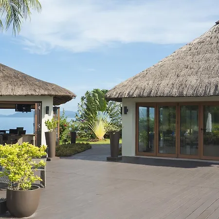 Huma Island Resort And Spa-3