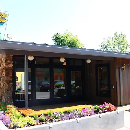 Timbers Inn-2