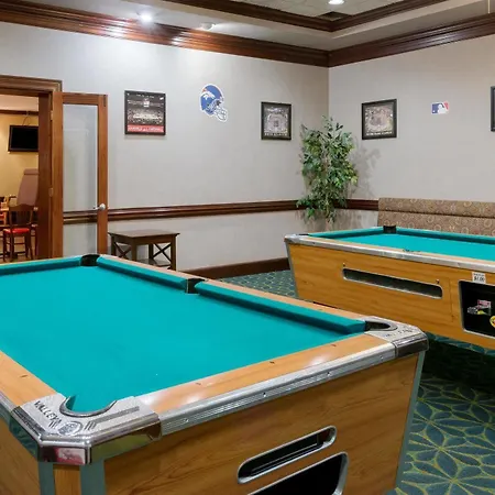 Ramada Plaza By Wyndham Louisville Hotel Confere-3