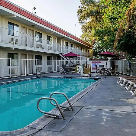 Motel 99-2
