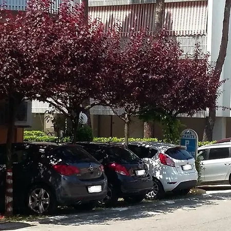 Hotel Garni Tahiti-3