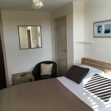 Holly Tree Guest House-2