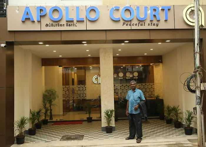 Apollo Court
