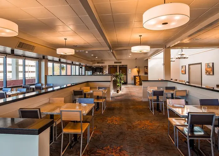 Best Western Golden Lion Hotel