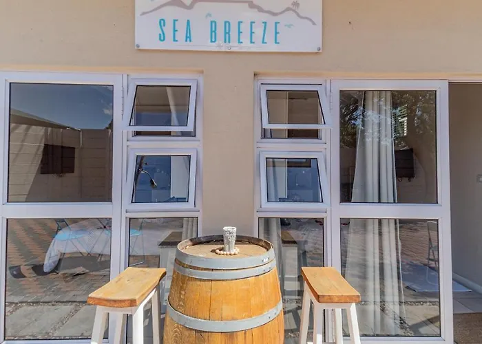 Sea Breeze Guest House Bloubergstrand
