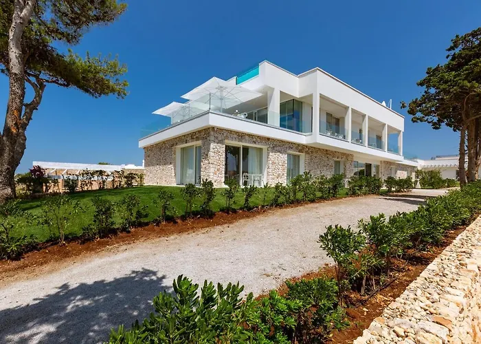 Perla Saracena Hotel & Restaurant