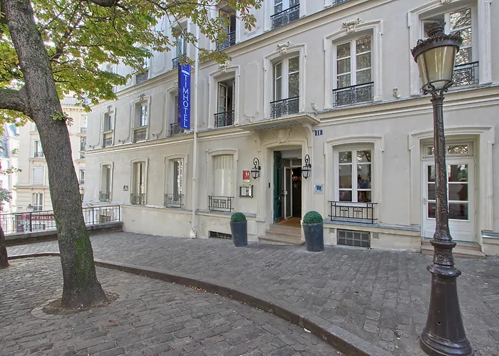 Timhotel Montmartre París