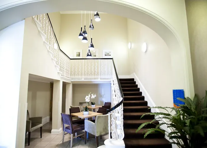 Shore View Hotel