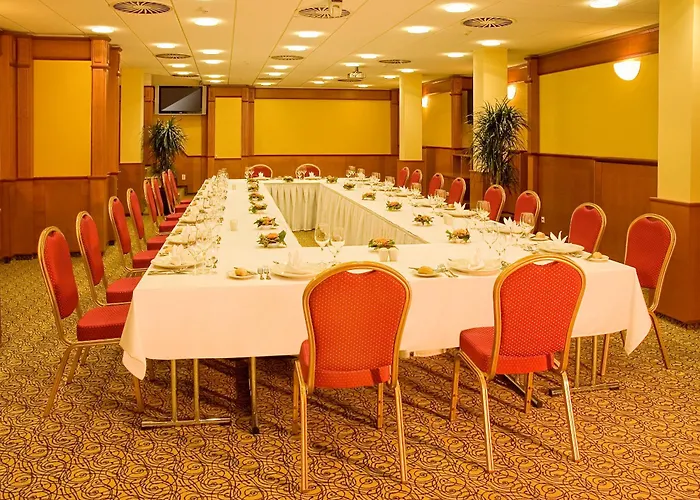 Primavera Hotel & Congress Centre