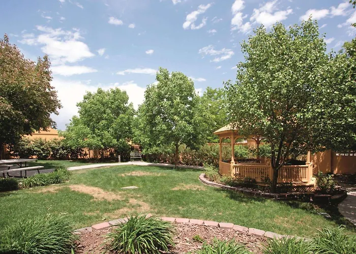 La Quinta Inn & Suites By Wyndham Colorado Springs South Ap