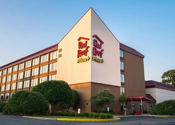 Red Roof Inn Plus+ Boston - Woburn/ Burlington