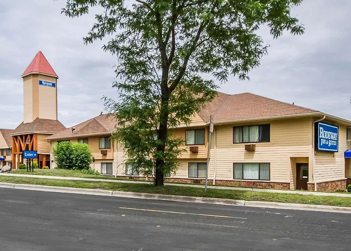 Rodeway Inn & Suites Madison East