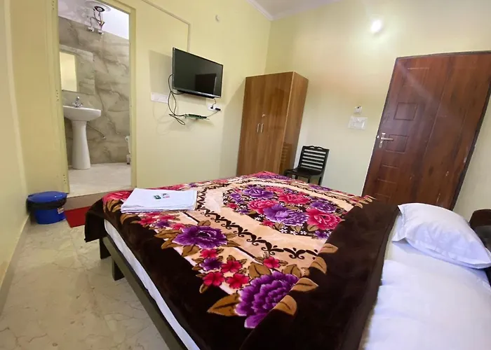 Hotel Govind Palace