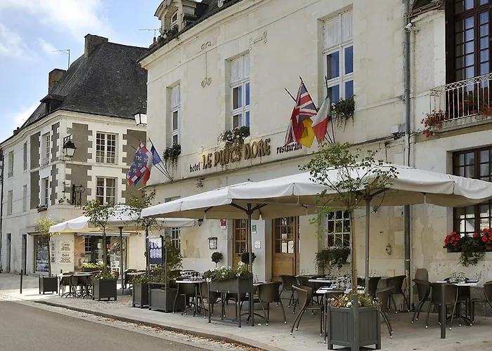 Logis Le Puits Doré Richelieu