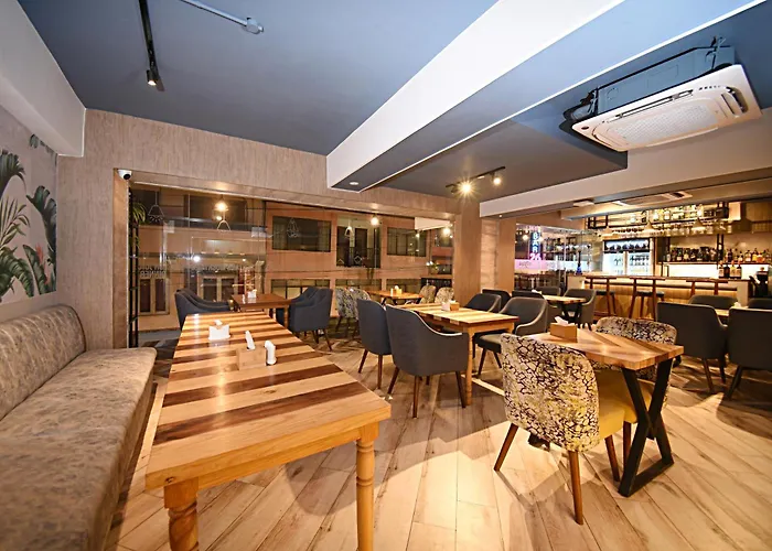 Daali Hotel & Apartment