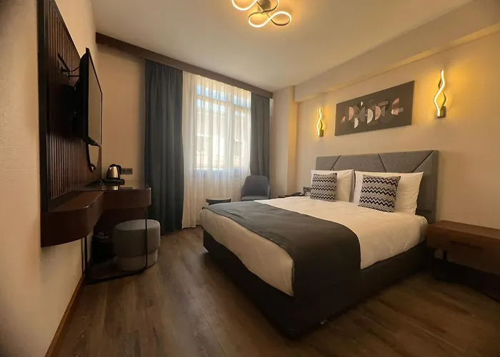 Hotel Bristol Istanboel