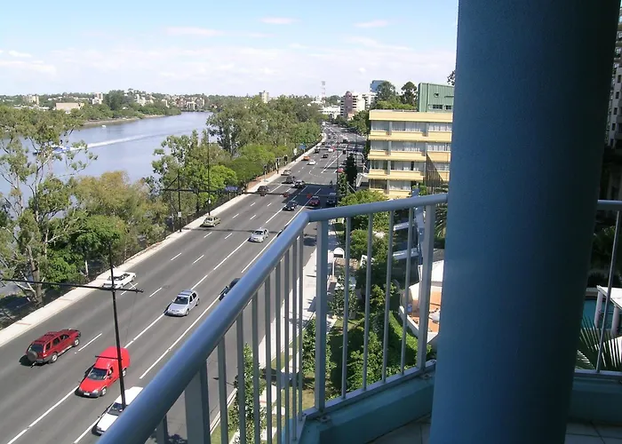 Fairthorpe Apartments Brisbane
