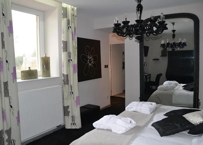 Au Petit Manoir