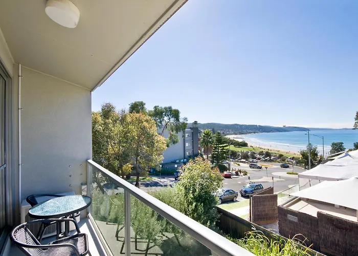 Lorne Bay View Motel