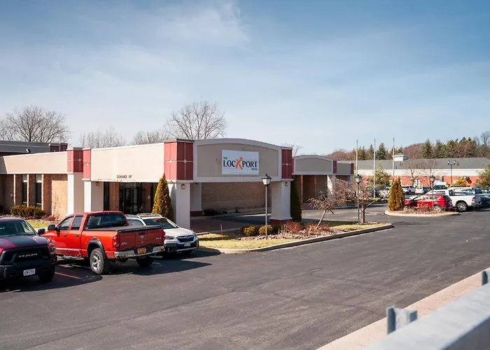 Spark By Hilton Lockport